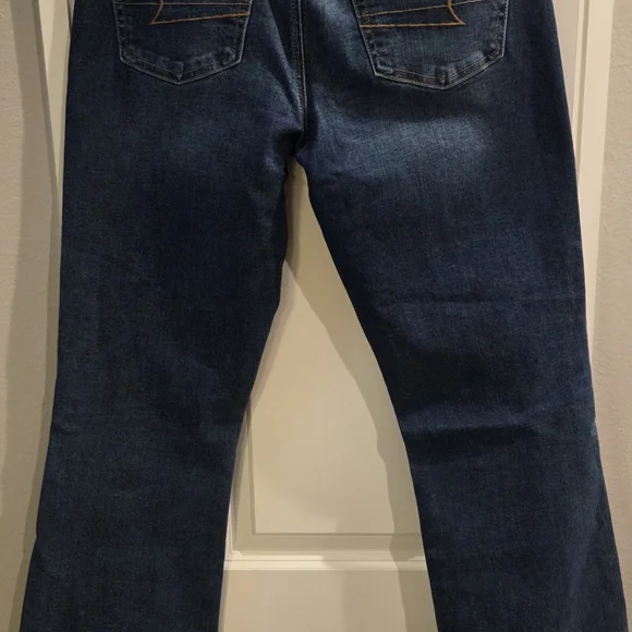 AE Outfitters 10L Kickboot Jeans - Picture 4 of 5